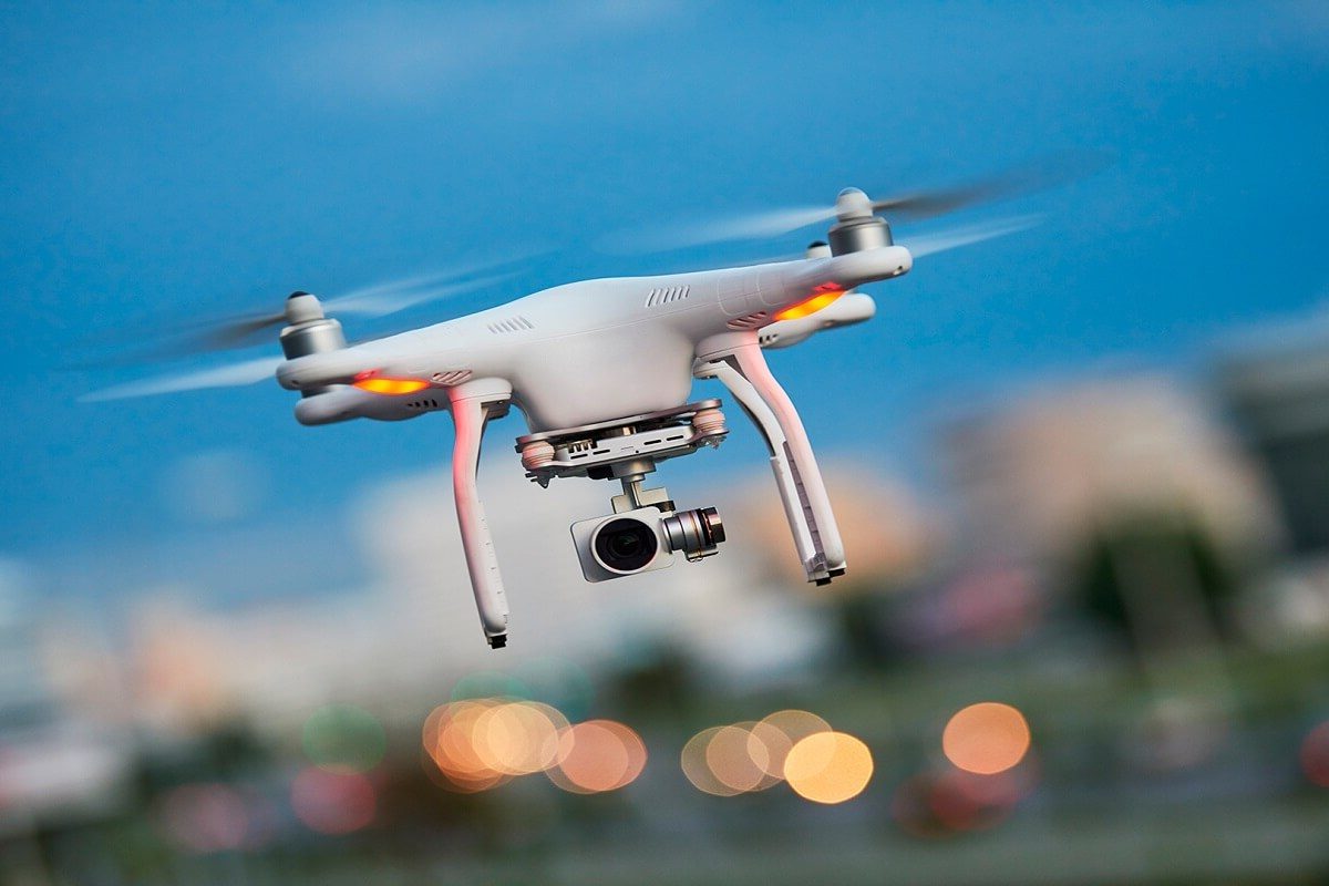 cover post volare con drone per rispettare privacy