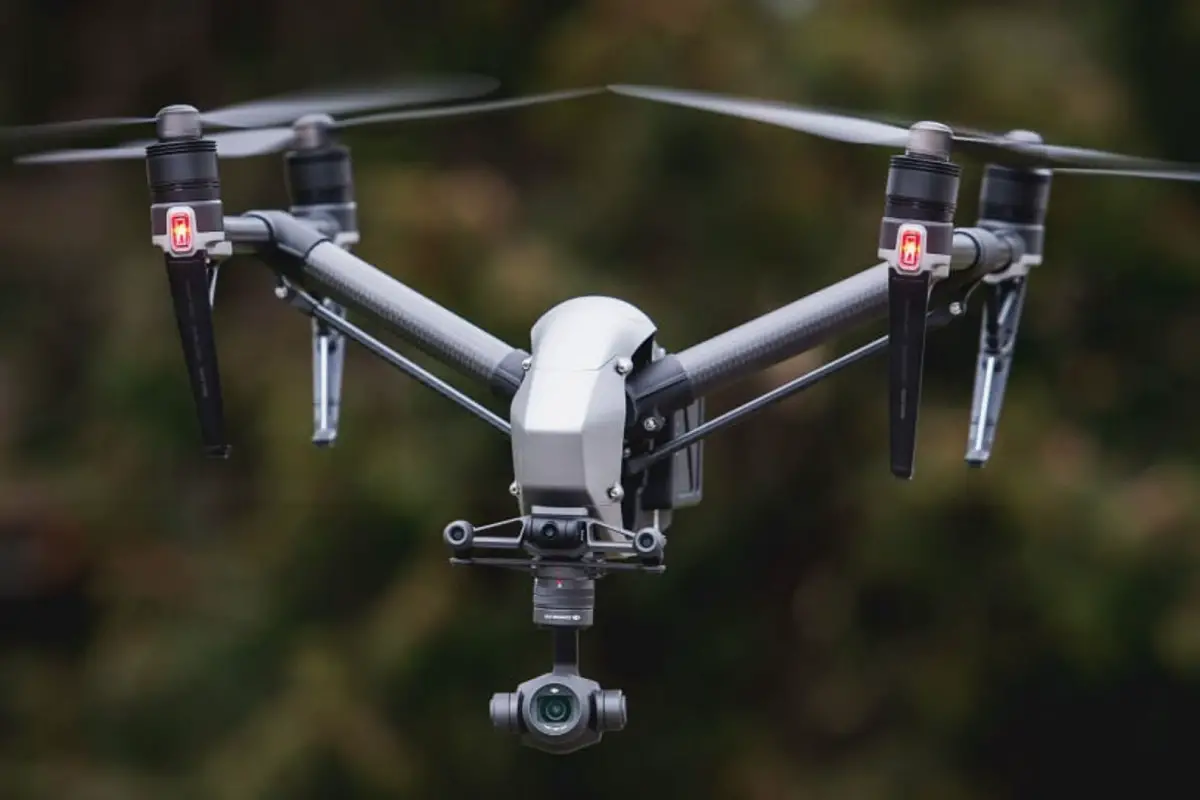 cover post quanto costa il patentino per il drone